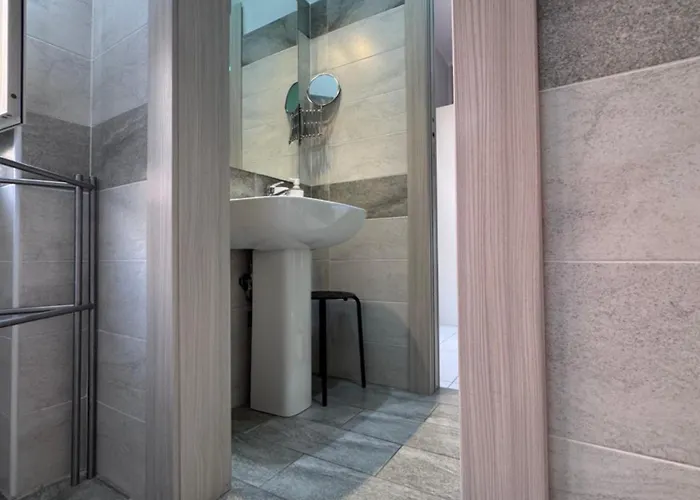 La Ferrovia Frühstückspension